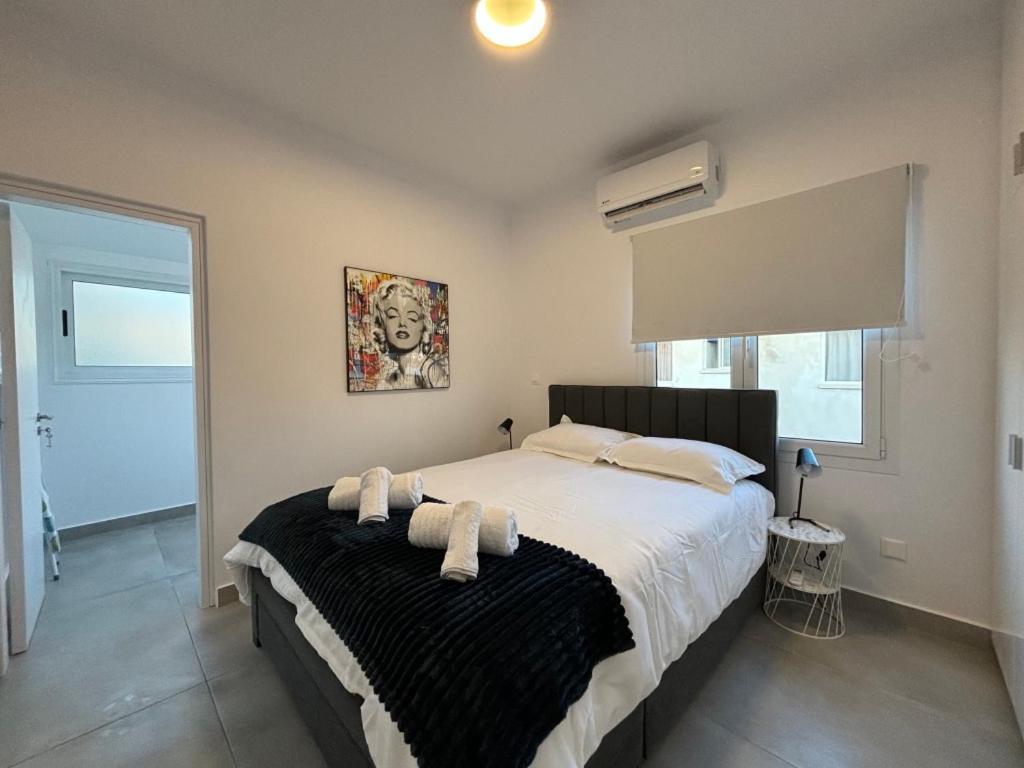 Apartmán Venus Lighthouse 2B, Sea-View, Paphos Center Exteriér fotografie