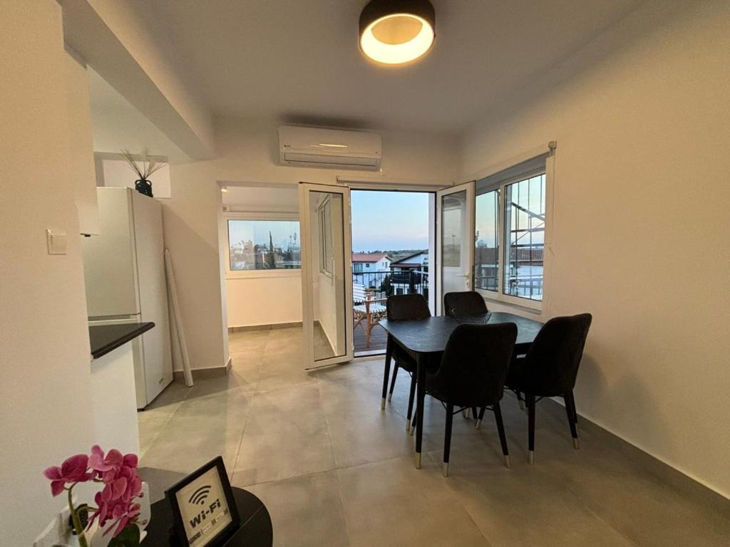 Apartmán Venus Lighthouse 2B, Sea-View, Paphos Center Exteriér fotografie